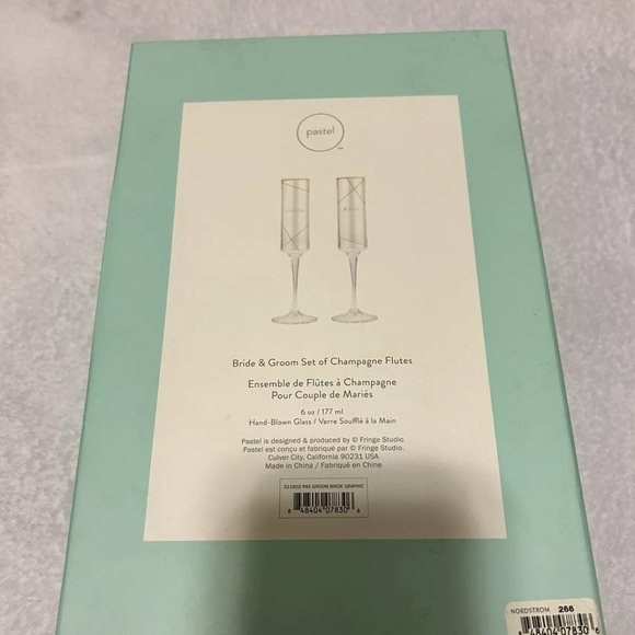 Bride And Groom Champagne Flutes, Glass, Gold Detail - Picture 3 of 4